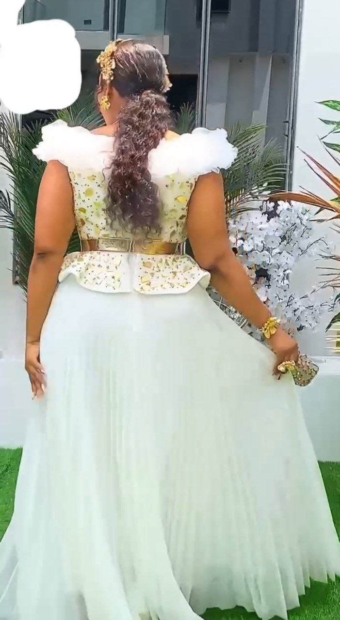Robe blanche
